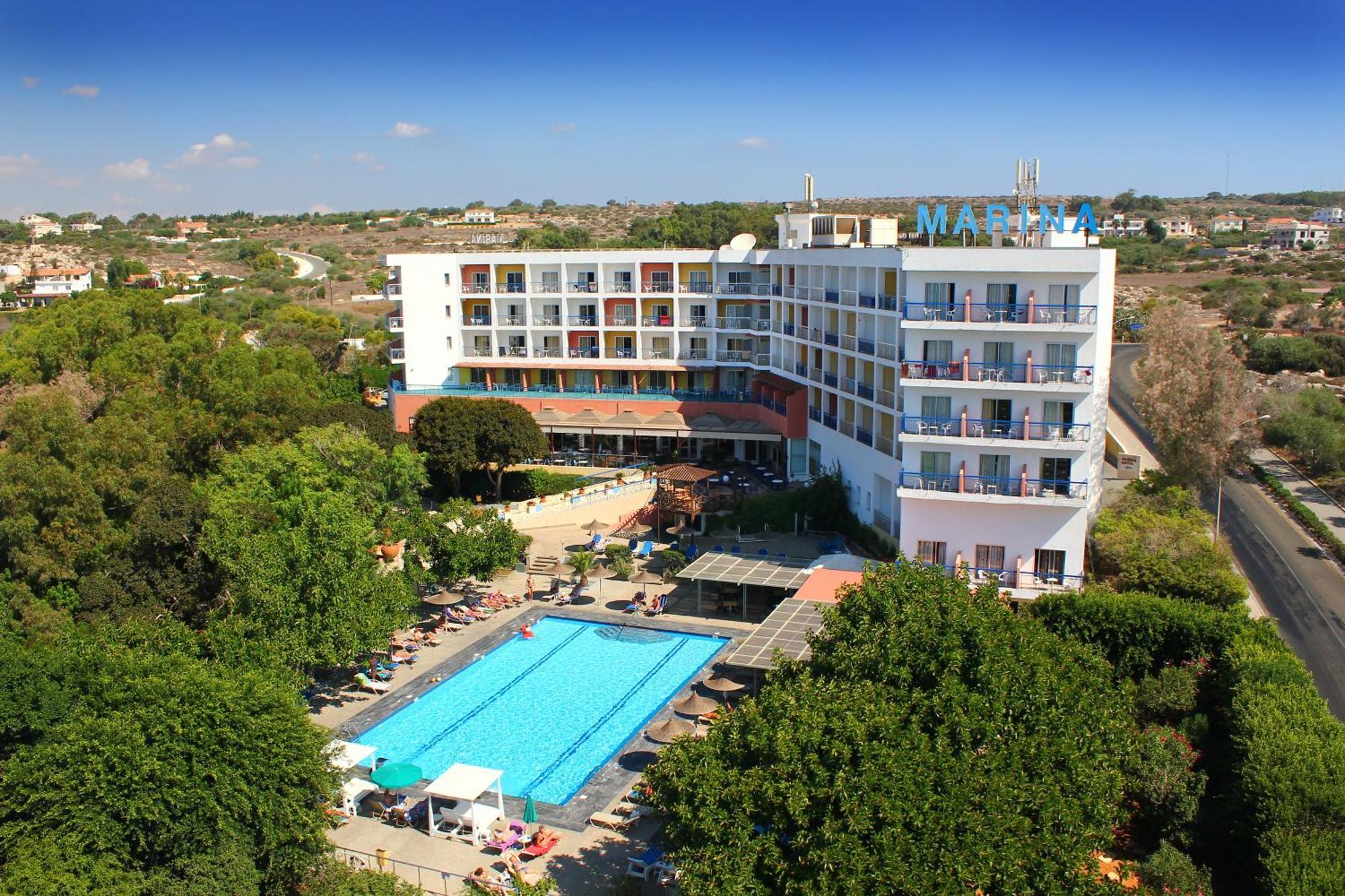 Marina Hotel ไอยานาปา ภายนอก รูปภาพ