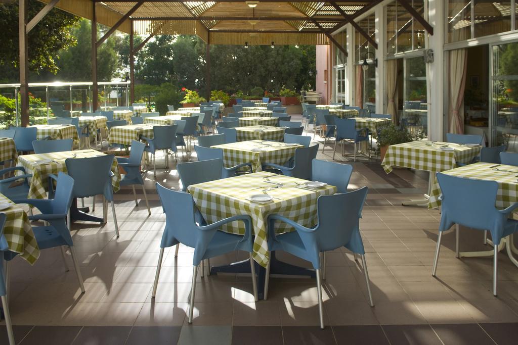 Marina Hotel ไอยานาปา ภายนอก รูปภาพ
