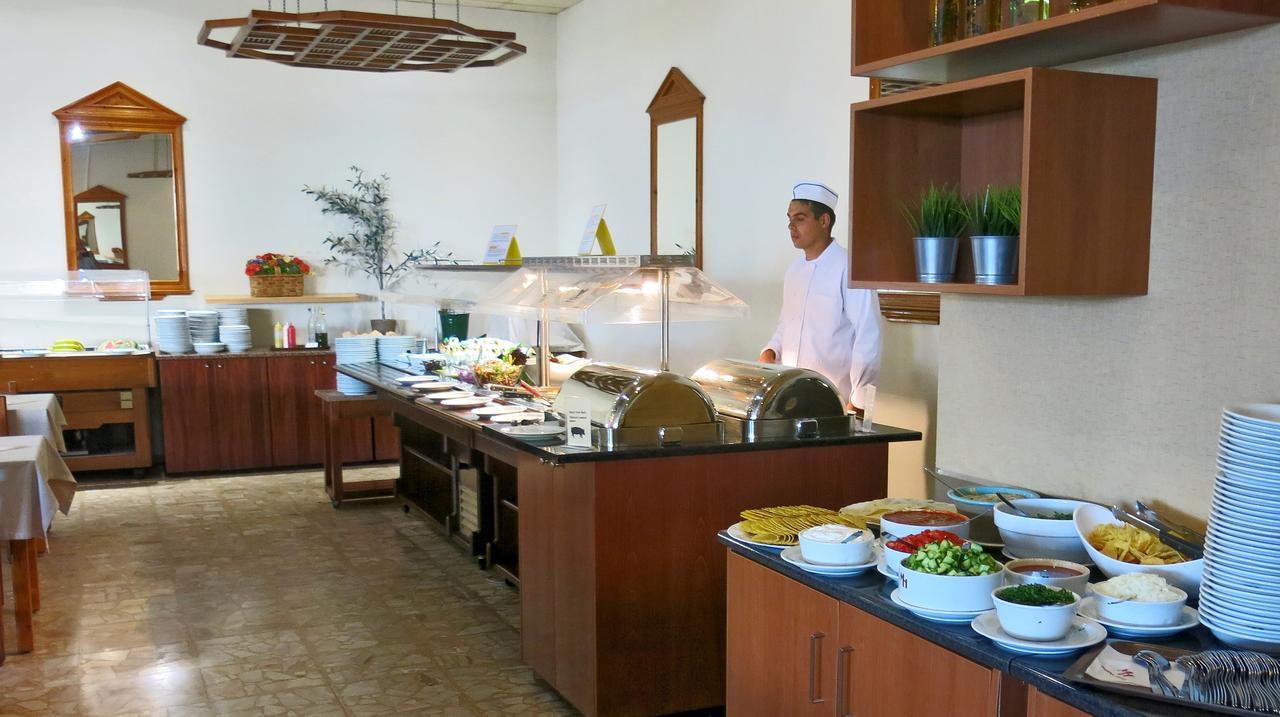 Marina Hotel ไอยานาปา ภายนอก รูปภาพ